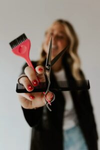 آرایشگر حرفه ای