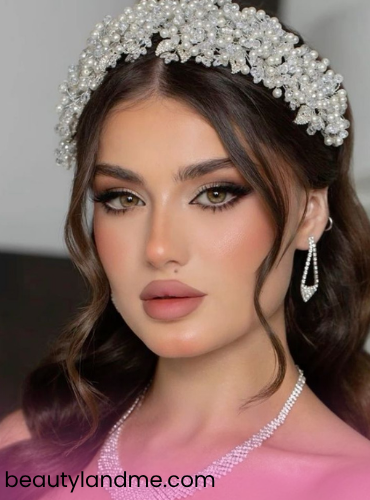 ماندگاری ارایش روی پوست چرب