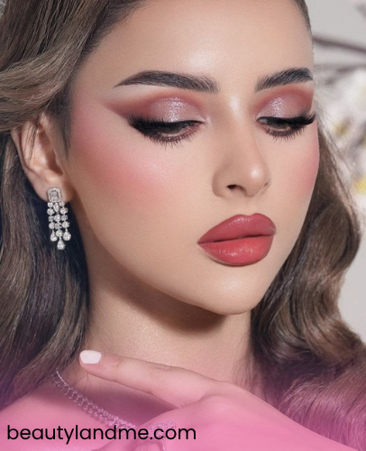 بهترین مدل آرایش عروس متناسب با فرم صورت